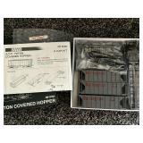 Kato 70 Ton 3 Car Hopper Kit CB&Q