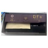 Rail Runner Chicago Great Western 50' Boxcar Kit