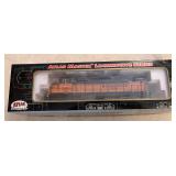 Atlas Master Milwaukee Road GP-40 Low Nose Model