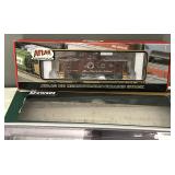 Atlas HO Northern Pacific Standard Cupola Caboose