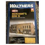 Walthers Cornerstone Merchant's Row IV HO Kit
