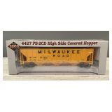Proto 2000 Milwaukee Road Covered Hopper 97672