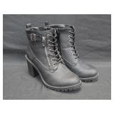 Torrid Ladies Size 9ww Lace Up Heeled Ankle Boots