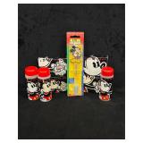 VTG Mickey Toothbrush & Disney Resorts Bath Set