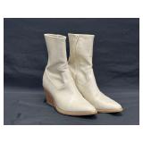 Cream Pointed-Toe Heeled Ankle Booties (Size 6.5)