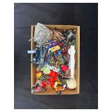 3.5 lb Mixed Action Figure & Toy Lot
