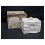 New VTG Portugal Ceramics White Fruit Recipe Box