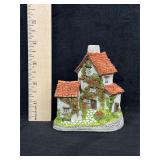 VTG David Winter 'Ivy Cottage' Miniature