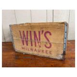 Win's Milwaukee Beverage Crate