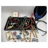 Lenox & Bobbie Brooks Jewelry & Objects