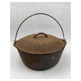 No. 8 Cast Iron Dutch Oven w/ Lid