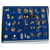 Monet & Nicki Jewelry, Watch & Brooches