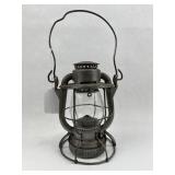 Dietz Vesta Railroad Lantern w/ Globe