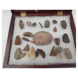Lithic Artifacts & Points, Wood Case