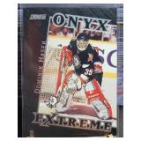 Dominik Hasek ONYX EXTREME 00-01 Stadium Club