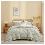 AMWAN Light Grey Ruffled Pintuck Comforter Set Que