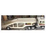 VINTAGE 26 INCH NINE LINT AUTO TRANSPORT TOY