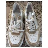 EUROPEAN SIZE 39 MIZ MOOZ TENNIS SHOES / SHIPS