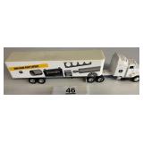 RARE JOHN DEERE PARTS EXPRESS DIECAST TRUCK