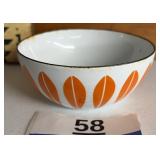 MCM 4" CATHRINEHOLM LOTUS ENAMEL BOWL