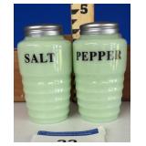 JADEITE GLASS SALT AND PEPPER KITCHEN RANGE SET