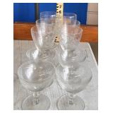 10 PEACE, SET OF VINTAGE ETCHED GLASS NO SHIP