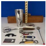 MIXED BARWARE ADVERTISING LOT / ships