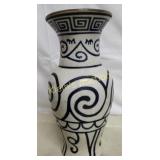 Pottery Vase crackle blue scroll native american