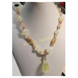 Vaseline glass vintage necklace murano? yellow