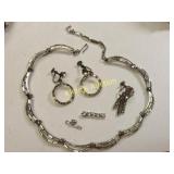 estate lot of rhinestones collar, necklac, earring