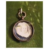 antique gold filled locket pendant 22.7mm