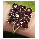 14K yellow gold & bohemian ? garnets ring