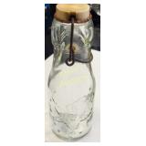 Vtg American eagle bottle 13 stars  bail top