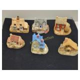lot of 6 miniature cottages dr Stevens, liliput