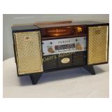 rare 1960's janica transistor am radio jewelry box