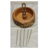 vtg ellwood? rustic wood nut bowl / crackers &