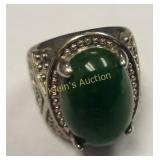 cabochon jade ? or nephrite stone Vtg Ring