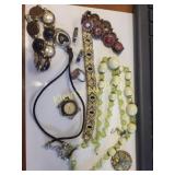 Jewelry lot of 10 rings, necklaces & bracelets++