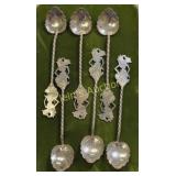 lot of 6 coin silver spoons in Blue Case