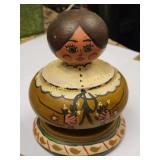 vtg folk art poole style people wood