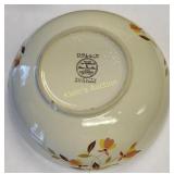 hall 9" autumn leaf bowl in great shape