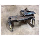 Lot #121 Reese Classic Low Profile 5th Wheel Hitch
