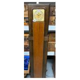#84 General Electric Standing Radio Clock Cabinet Wr-8 Columaire Designed by Raymond Loewe