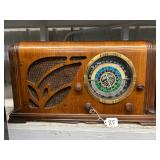 #85 Vintage Tru-Tone Tabletop Radio Model D-723 D.R.C. Factory 127-A