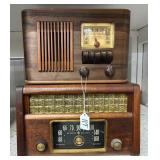 #115 lot of 2 Tabletop Radios Incl. General Electric, Delco
