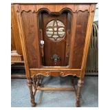 #136 Radiotrope Standing Radio 