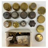 #7561 Misc. Brass Hardware lots incl. Hub Caps, Oil Caps, etc. Lot #1 #7561 Misc. Brass Hardware lots incl. Hub Caps, Oil Caps, etc. Lot #1