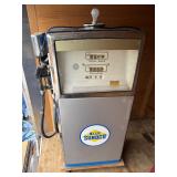 Model R-29 Sunoco Gas Pump