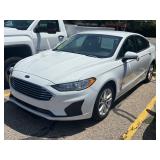 UM#235 2019 Ford Fusion sedan