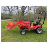 2016 Simplicity Legacy Loader Tractor, 4x4